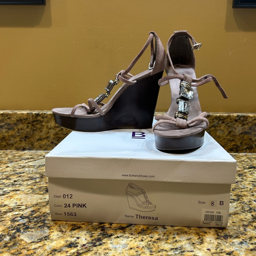 Bakers Blush Pink/Taupe and Brown Wedge Sandals - Picture 4 of 6